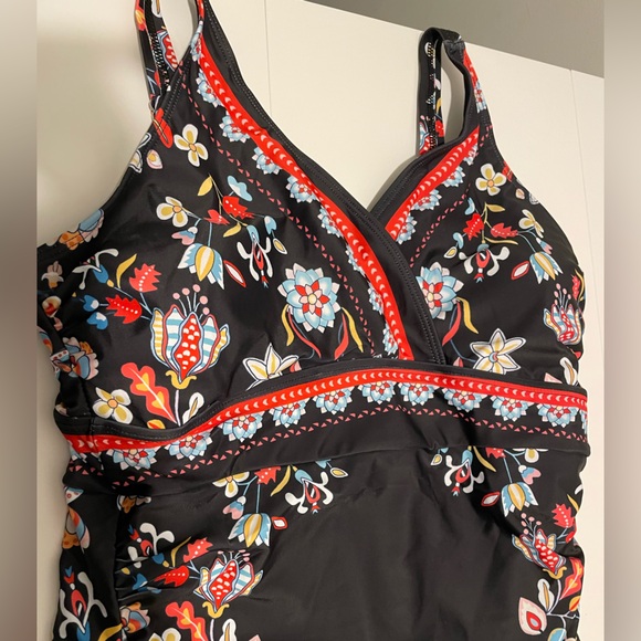 Bloomchic Brand NWT Size 14-16 Boho Print Surplice Neck One Piece Swimsuit - Picture 5 of 7
